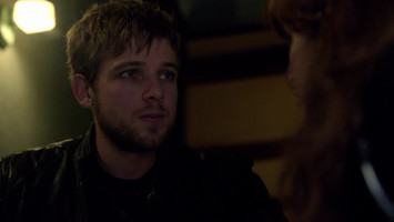 Max Thieriot photo #