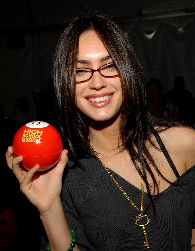 Megan Fox: pic #347001