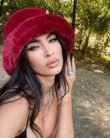 Megan Fox photo #