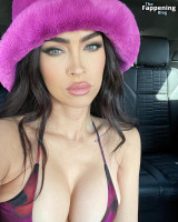 Megan Fox photo #