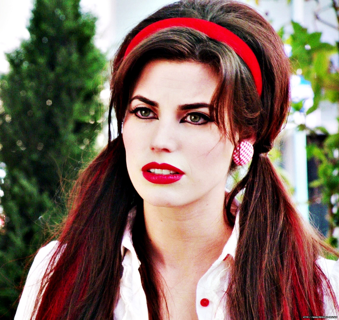 Meghan Ory : pic #561072