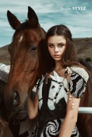 Meika Woollard photo #