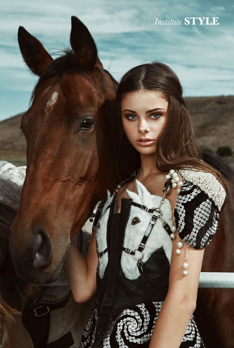 Meika Woollard: pic #1069020