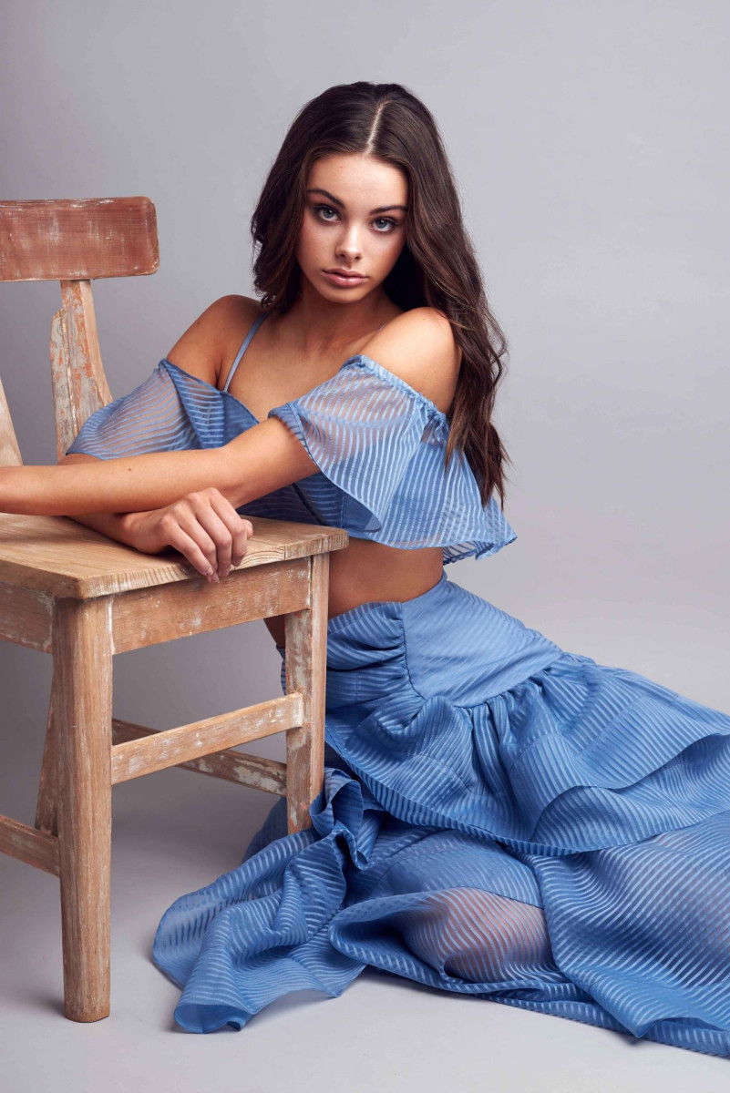 Meika Woollard: pic #1063812