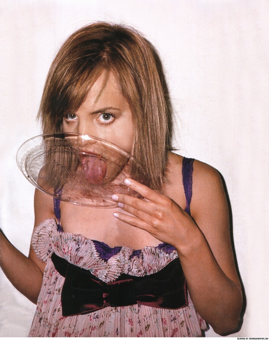 Mena Suvari: pic #57972