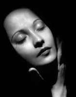 Merle Oberon photo #