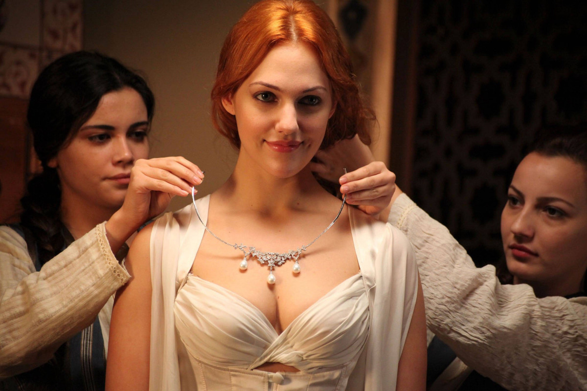 Meryem Uzerli: pic #582019