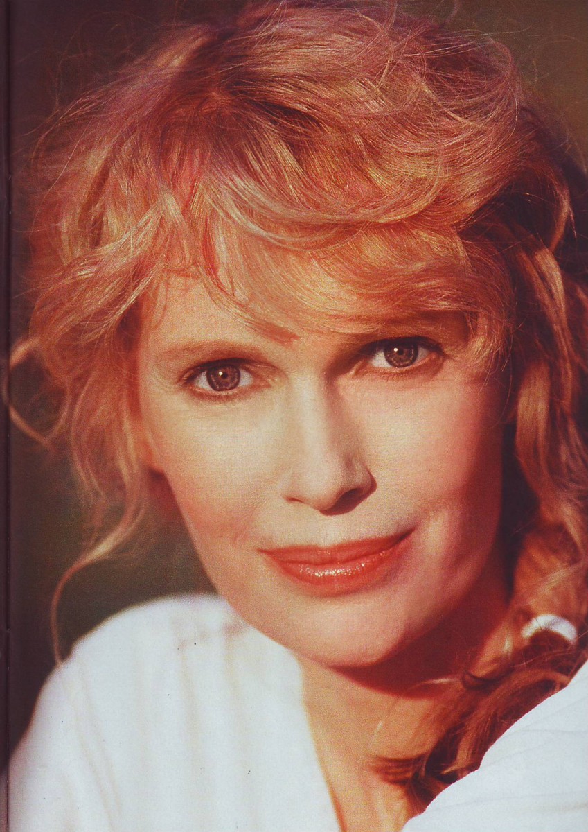 Mia Farrow: pic #286116