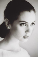 Mia Kirshner pic #57187