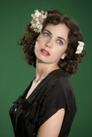 Mia Kirshner photo #