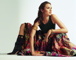 Mia Maestro photo #