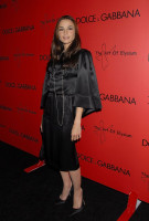 Mia Maestro photo #