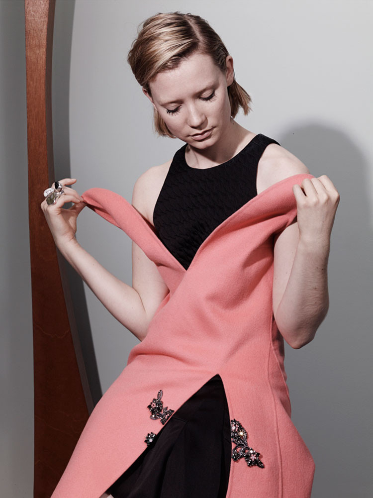 Mia Wasikowska: pic #717533