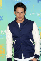 Michael Trevino photo #