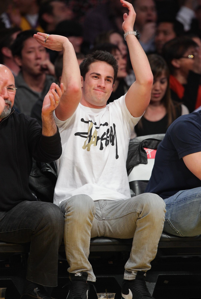 Michael Trevino: pic #455957