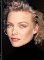 Michelle Pfeiffer photo #