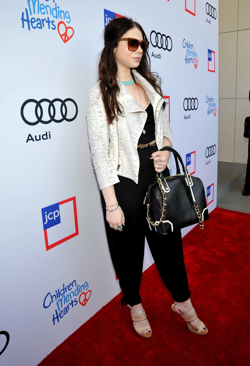 Michelle Trachtenberg: pic #612307