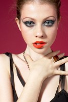 Michelle Trachtenberg photo #