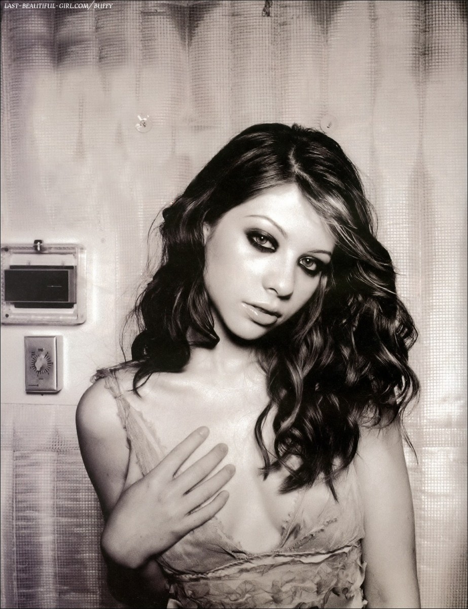 Michelle Trachtenberg: pic #77749