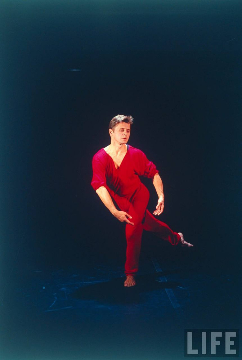 Mikhail Baryshnikov: pic #381496