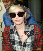 Miley Cyrus photo #