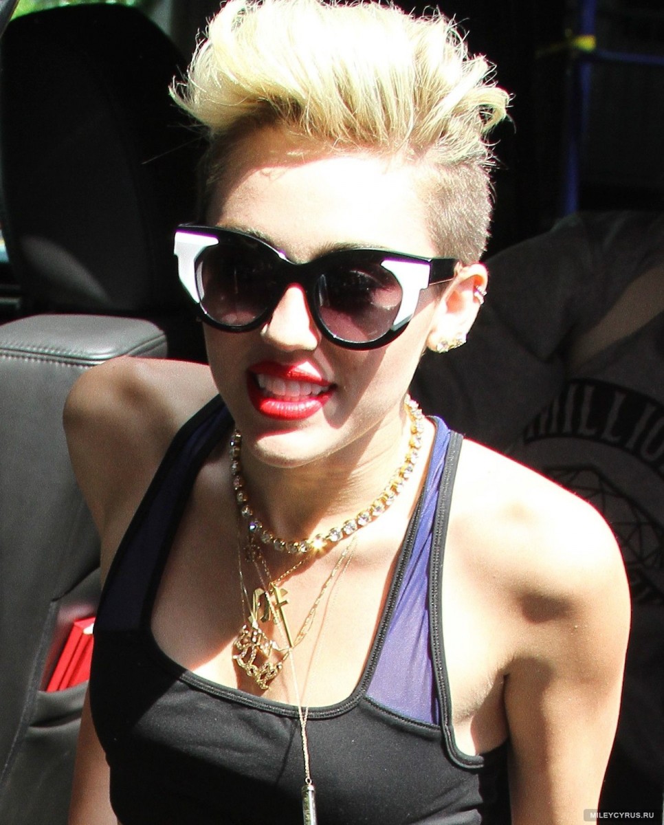 Miley Cyrus: pic #622714