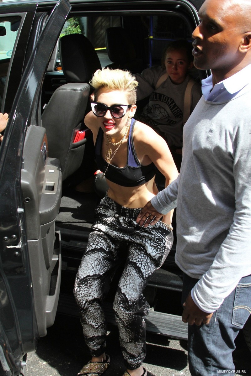 Miley Cyrus: pic #622717