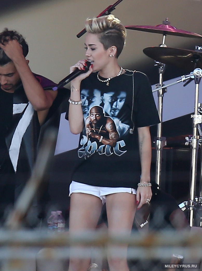 Miley Cyrus: pic #625916