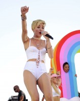 Miley Cyrus photo #