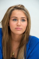 Miley Cyrus photo #