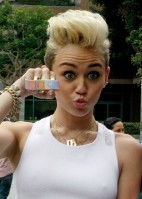 Miley Cyrus photo #