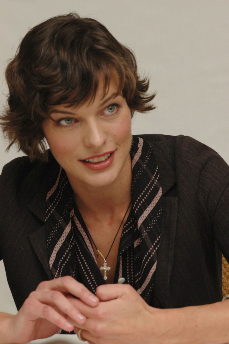 Milla Jovovich: pic #58912