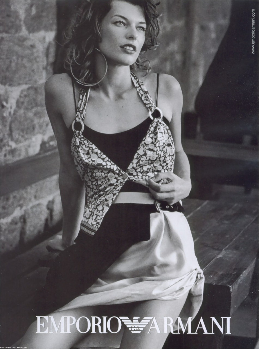 Milla Jovovich: pic #20345