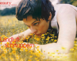 Milla Jovovich photo #