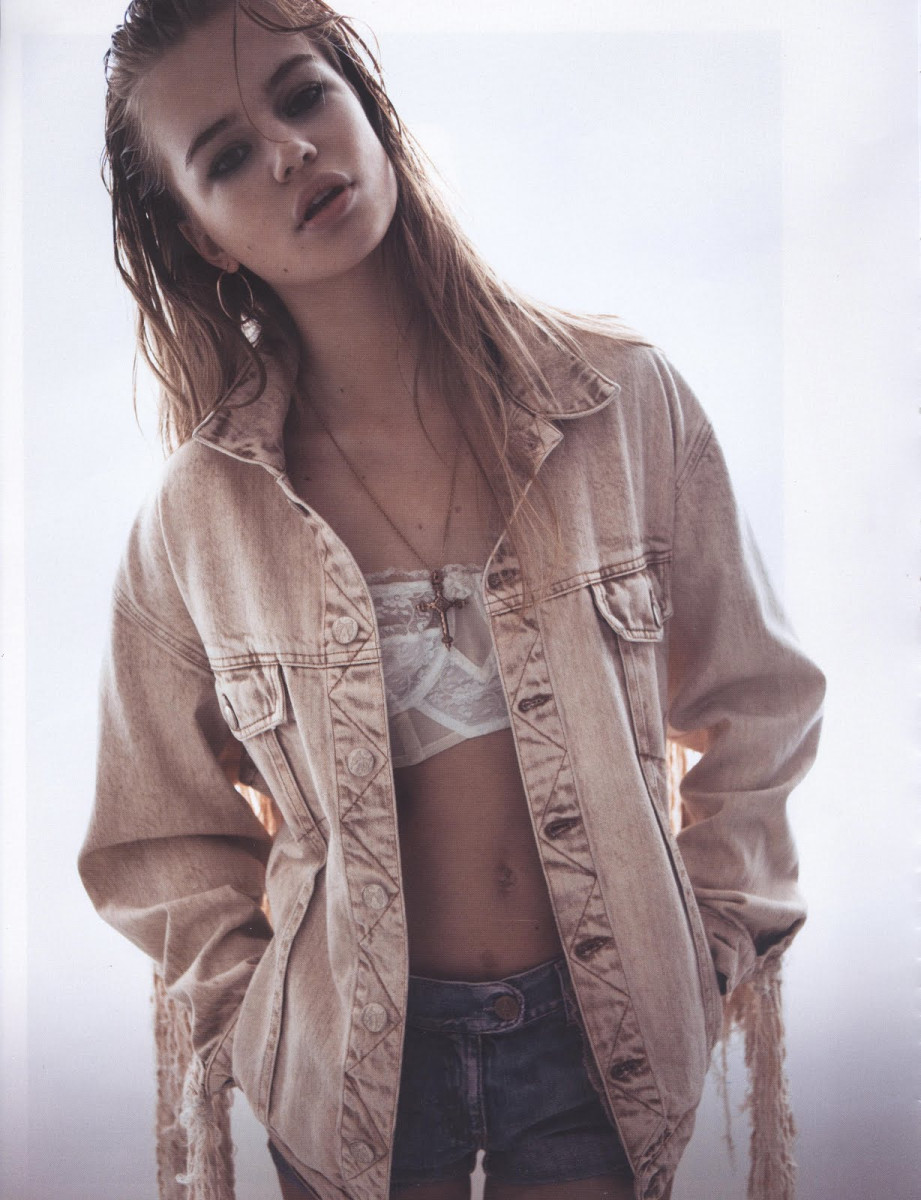 Milou Sluis: pic #394766