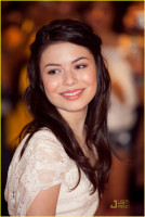 Miranda Cosgrove photo #