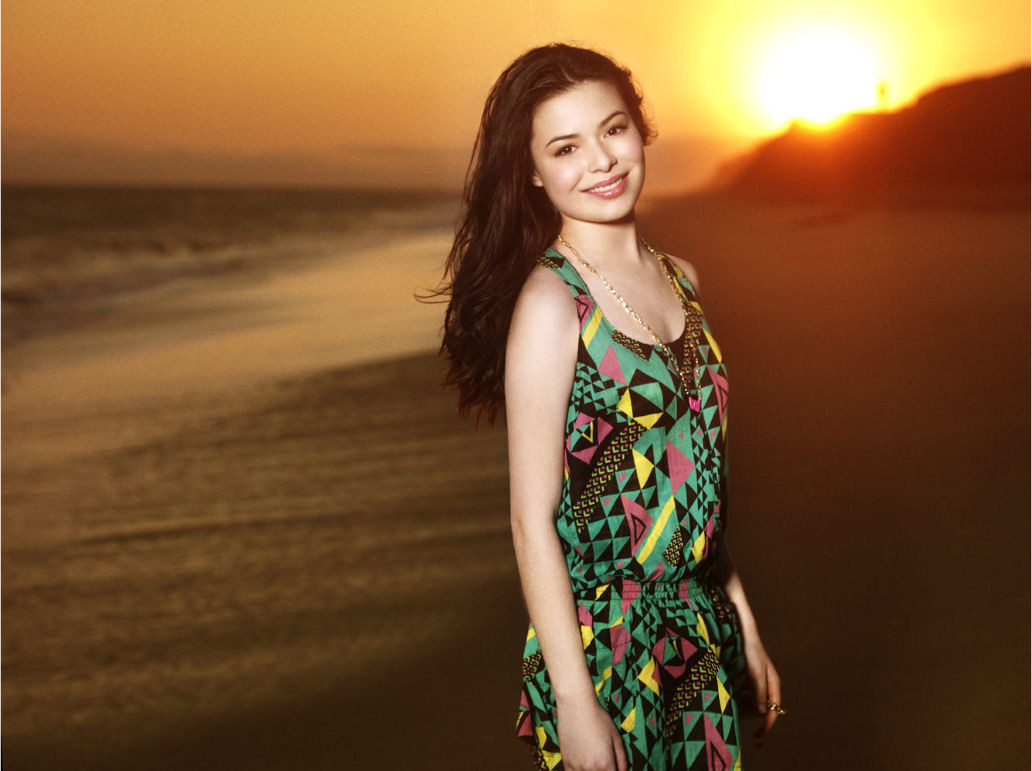 Miranda Cosgrove: pic #348825