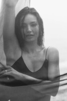 Miranda Kerr photo #