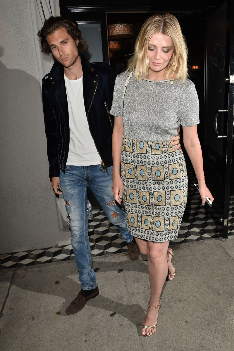 Mischa Barton: pic #973639