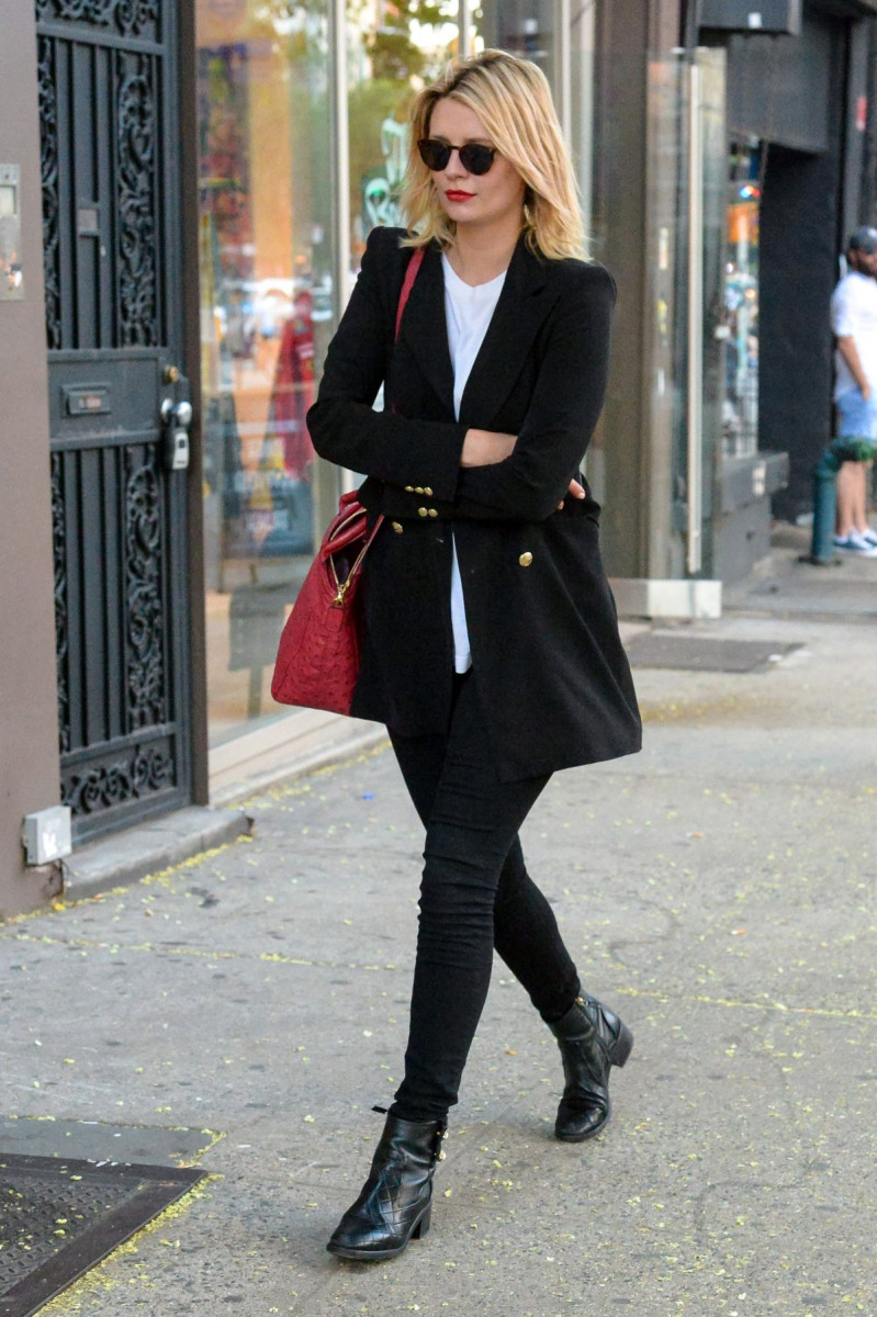 Mischa Barton: pic #974400