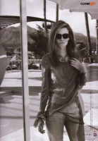 Mischa Barton photo #