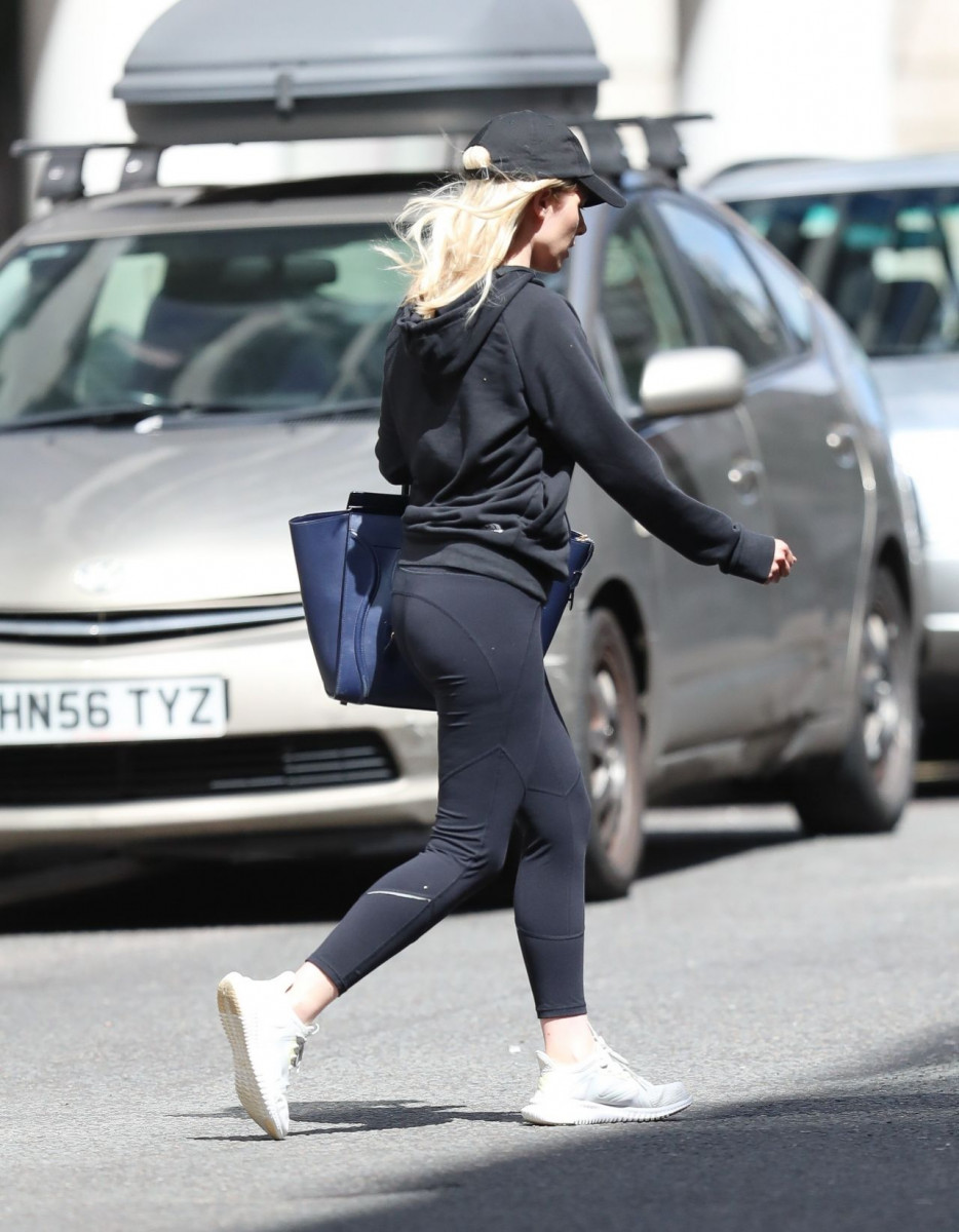 Mollie King: pic #1220815