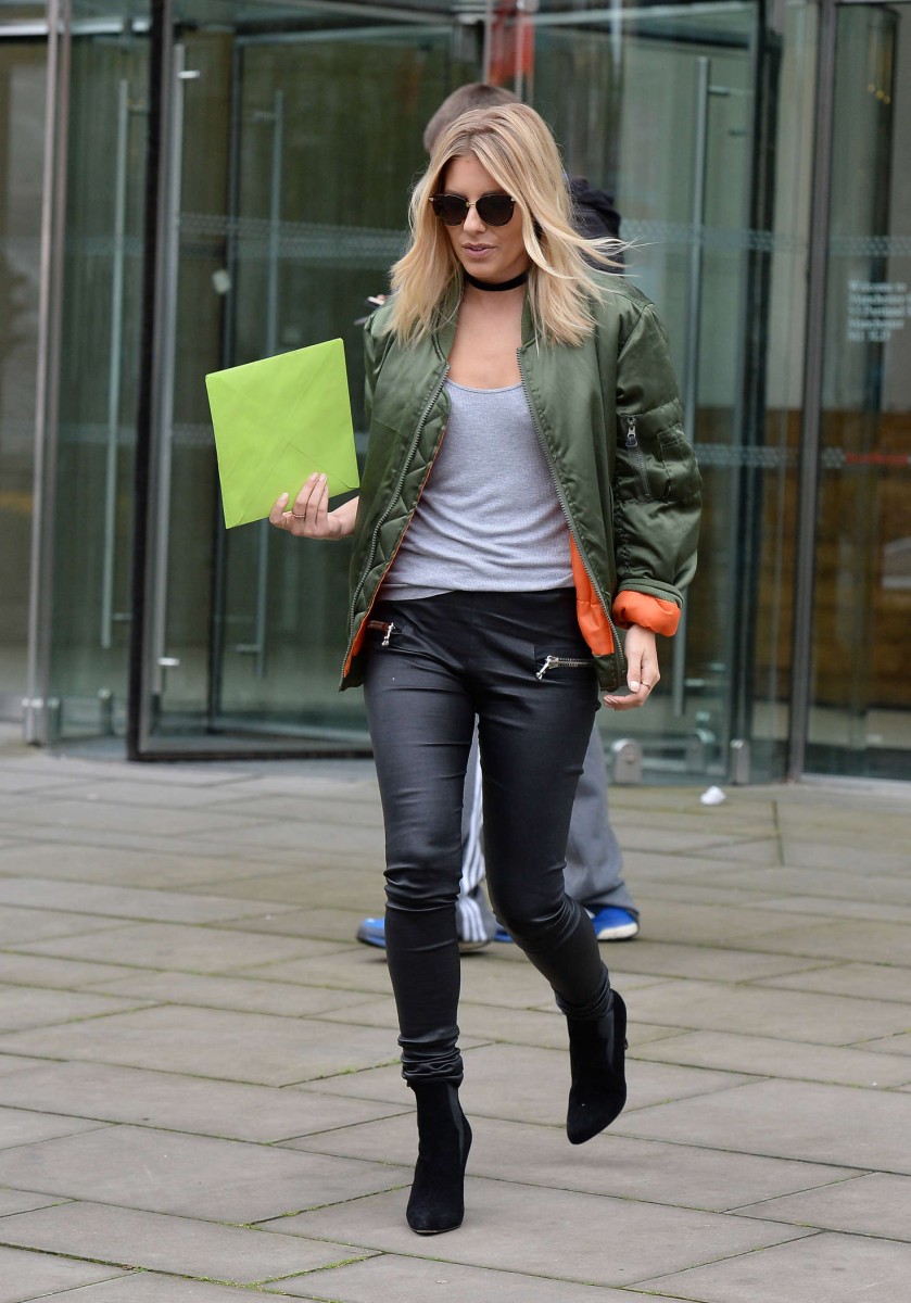 Mollie King: pic #873645