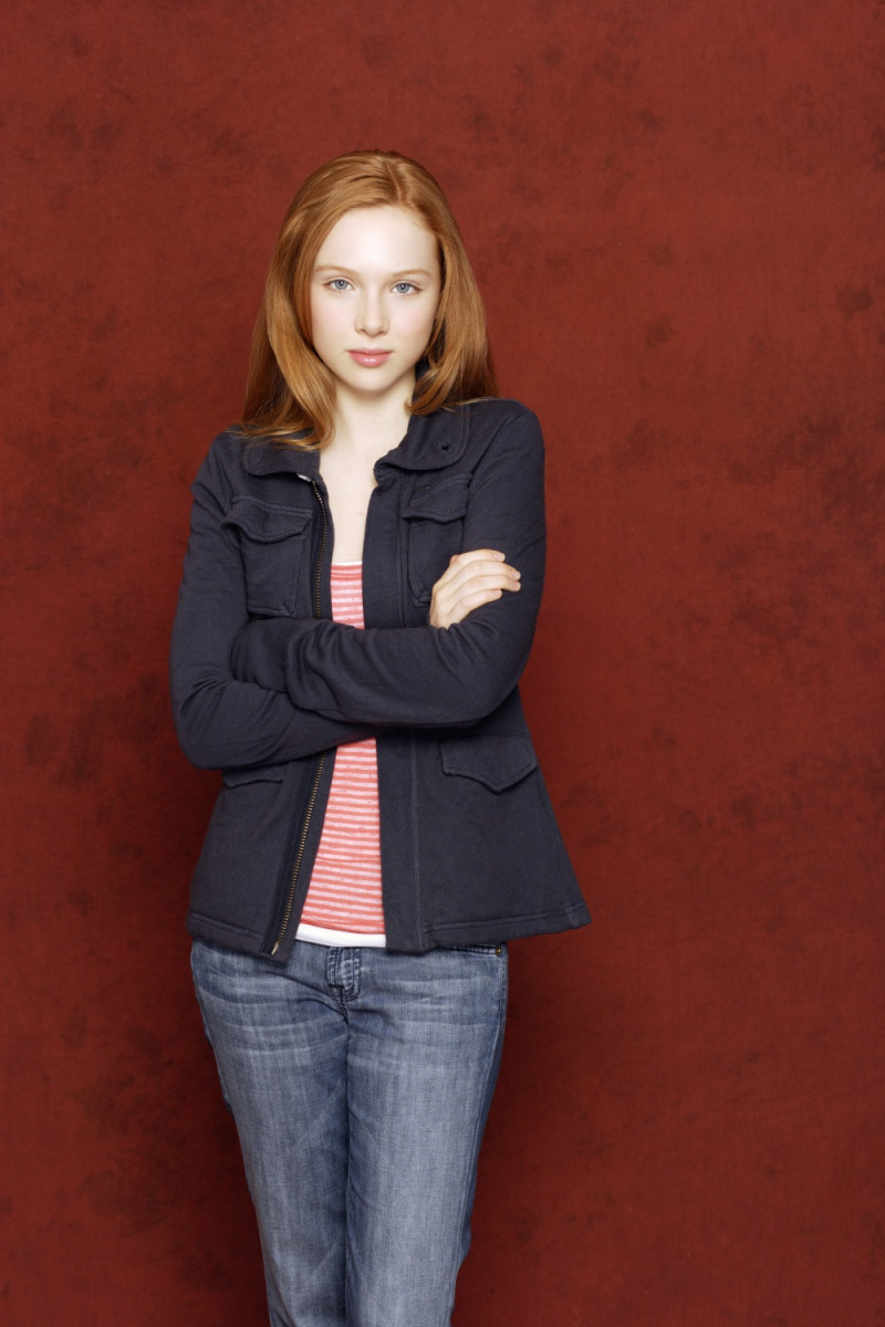 Molly C. Quinn: pic #432089