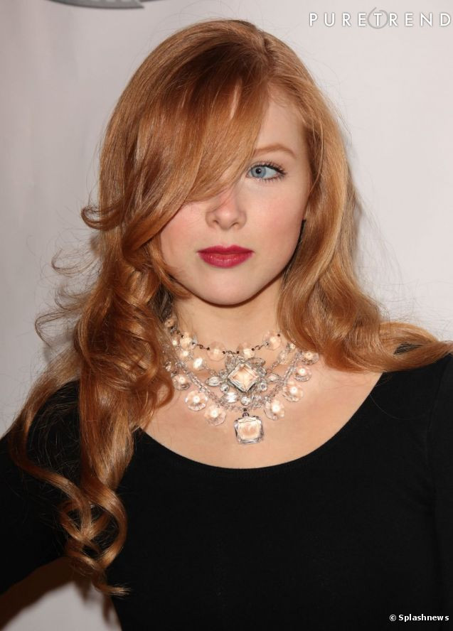 Molly C. Quinn: pic #659898