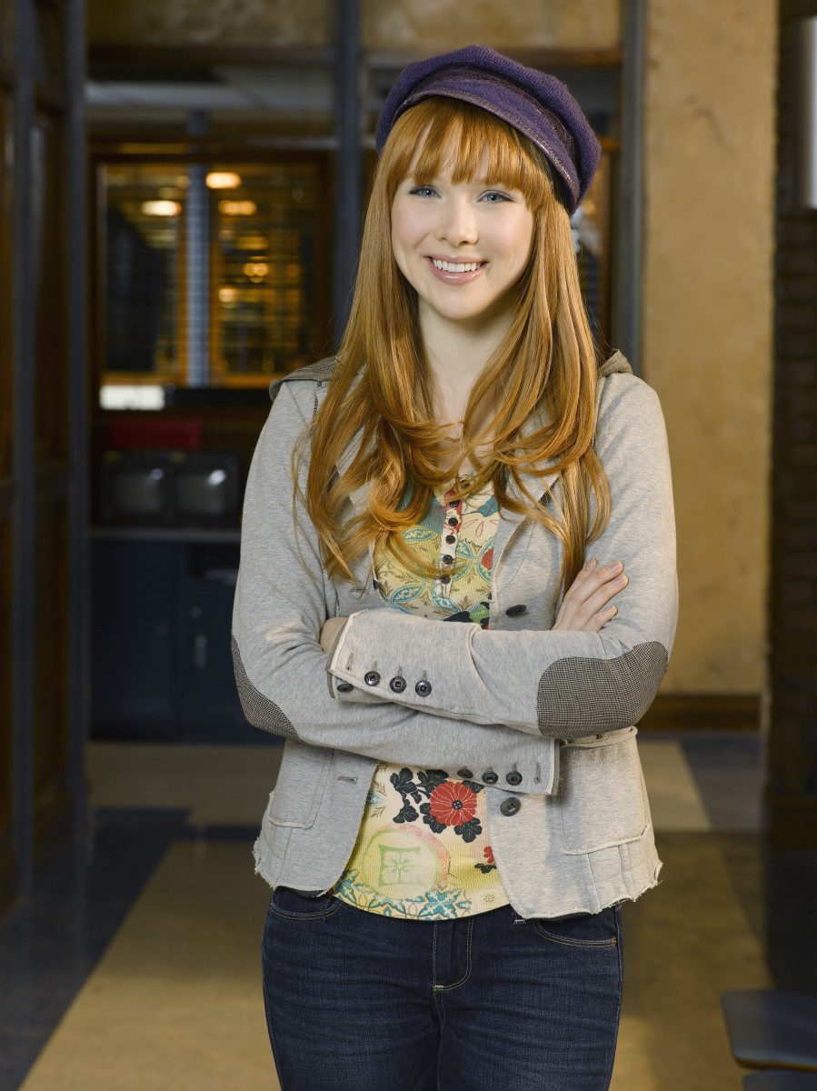 Molly C. Quinn: pic #432087