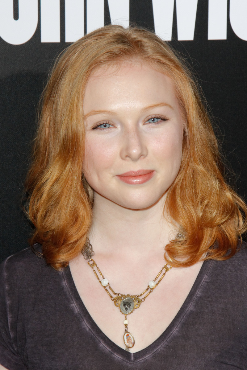 Molly C. Quinn: pic #927166