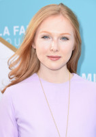 Molly C. Quinn photo #