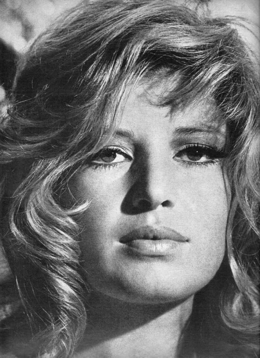 Monica Vitti: pic #238762