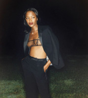 photo 3 in Naomi Campbell gallery [id1299452] 2022-03-04